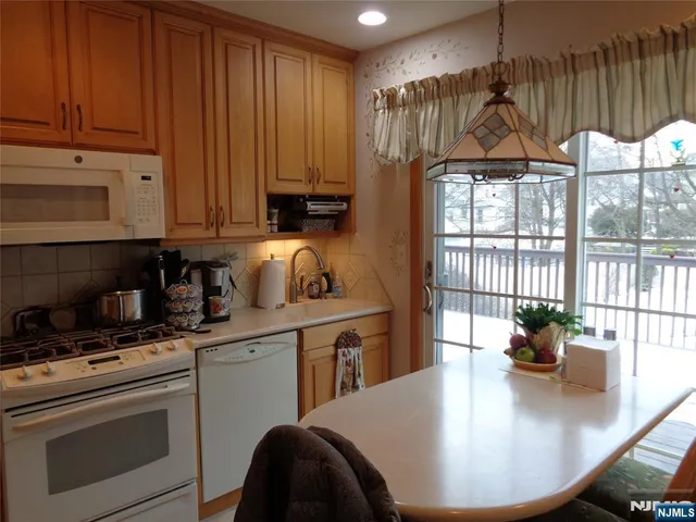 $559,000 | 46 3rd Avenue, Hawthorne, NJ 07506