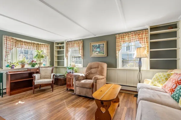 $1,155,000 | 38 High Street, Rockport, MA 01966