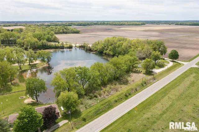 $59,900 | 9 Route Mackinaw Il 61755, Mackinaw, IL 61755