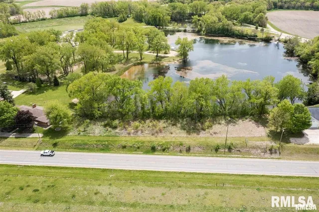 $59,900 | 9 Route Mackinaw Il 61755, Mackinaw, IL 61755