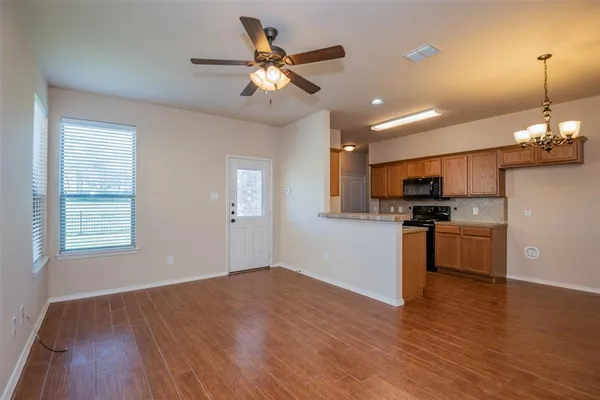 $1,895 | 1426 Piedmont Drive, Mansfield, TX 76063