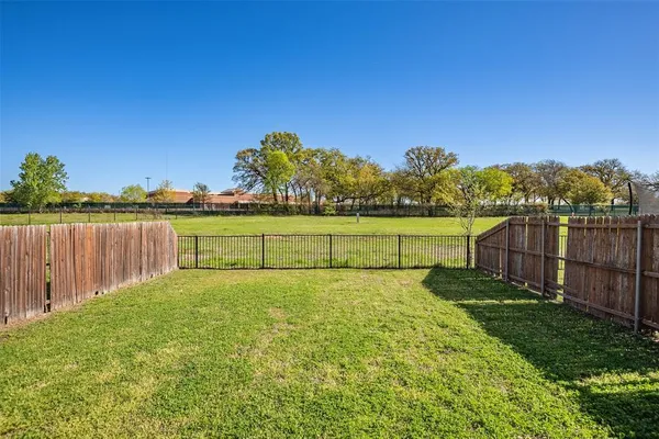 $1,895 | 1426 Piedmont Drive, Mansfield, TX 76063