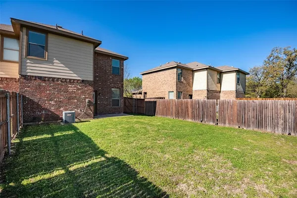 $1,895 | 1426 Piedmont Drive, Mansfield, TX 76063