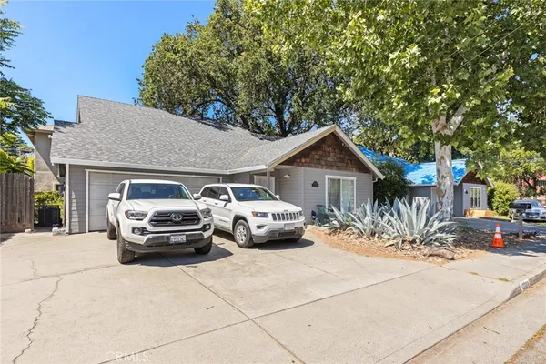 $799,000 | 1020 West 4th Street, Chico, CA 95928