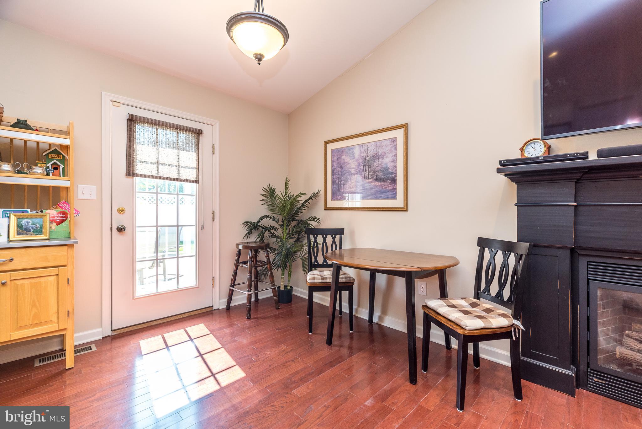 108 Cobblestone Road Dublin, PA 18917 - Photo 10 of 37 Gallery Image 10