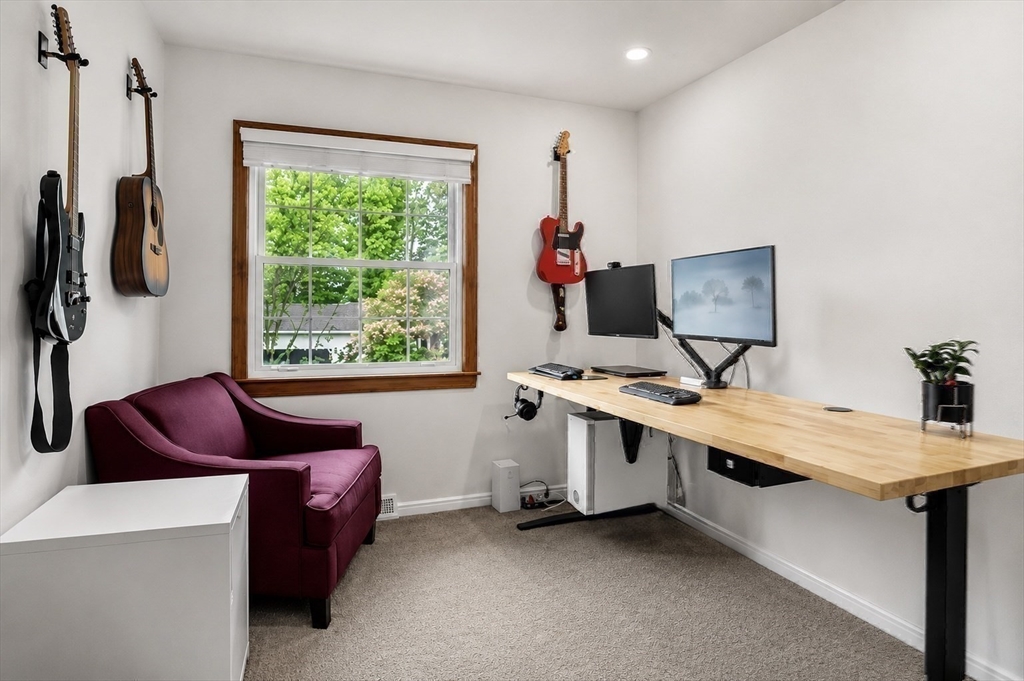 30 Vinal Street Hudson, MA 01749 - Photo 13 of 27 Gallery Image 13