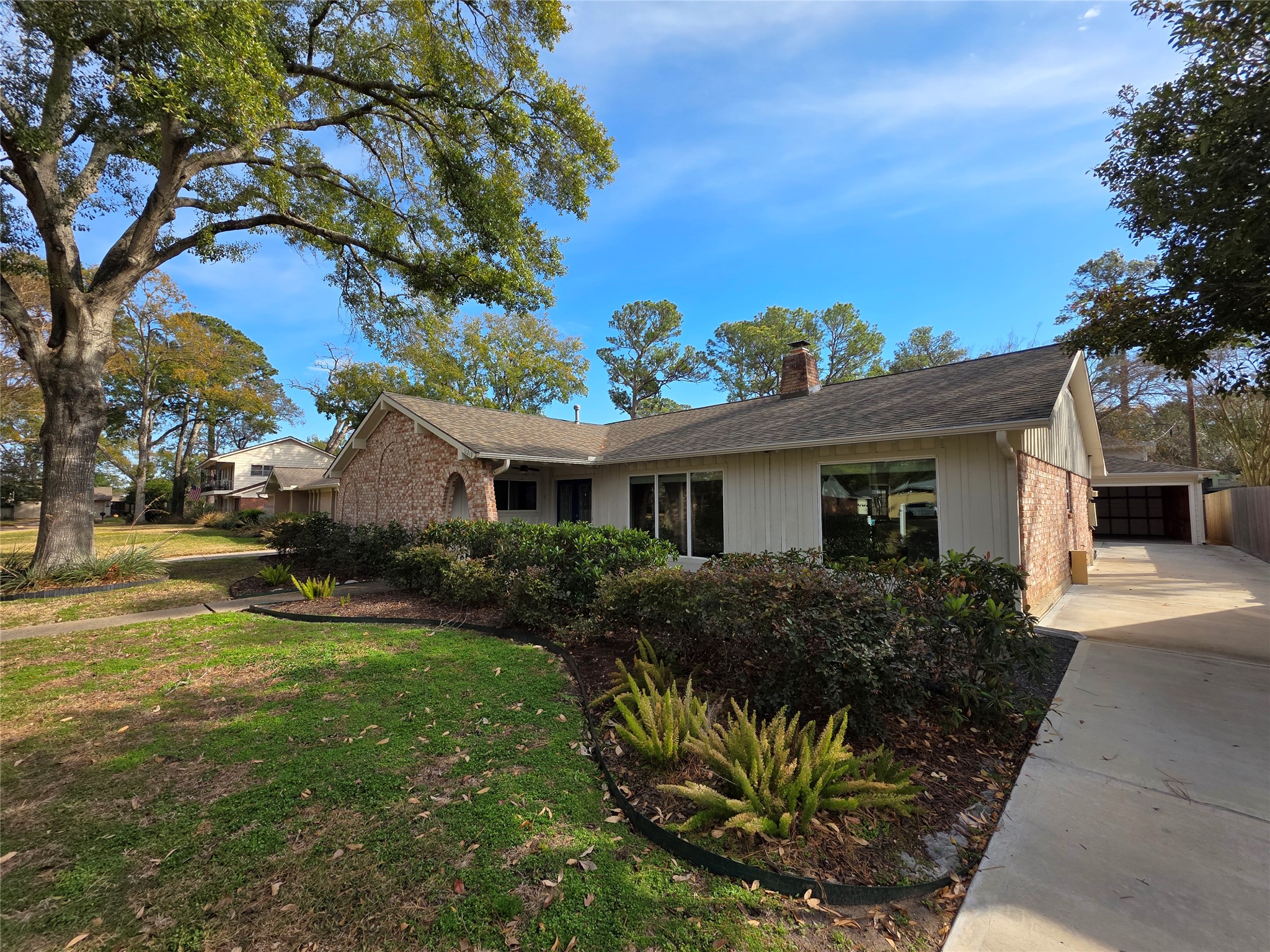 11219 Valley Spring Drive Houston, TX 77043 - Photo 31 of 31