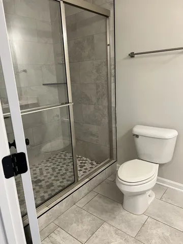 $2,000 | 467 Morton Avenue, Unit 102, Nashville, TN 37211