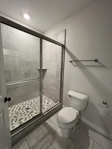 $2,000 | 467 Morton Avenue, Unit 102, Nashville, TN 37211