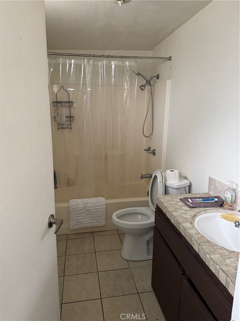 3946 Tomlinson Avenue Riverside, CA 92503 - Photo 5 of 28