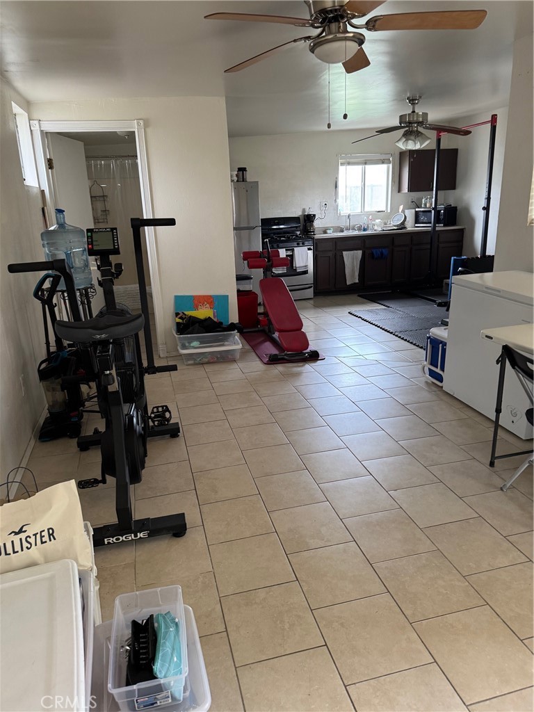 3946 Tomlinson Avenue Riverside, CA 92503 - Photo 9 of 28