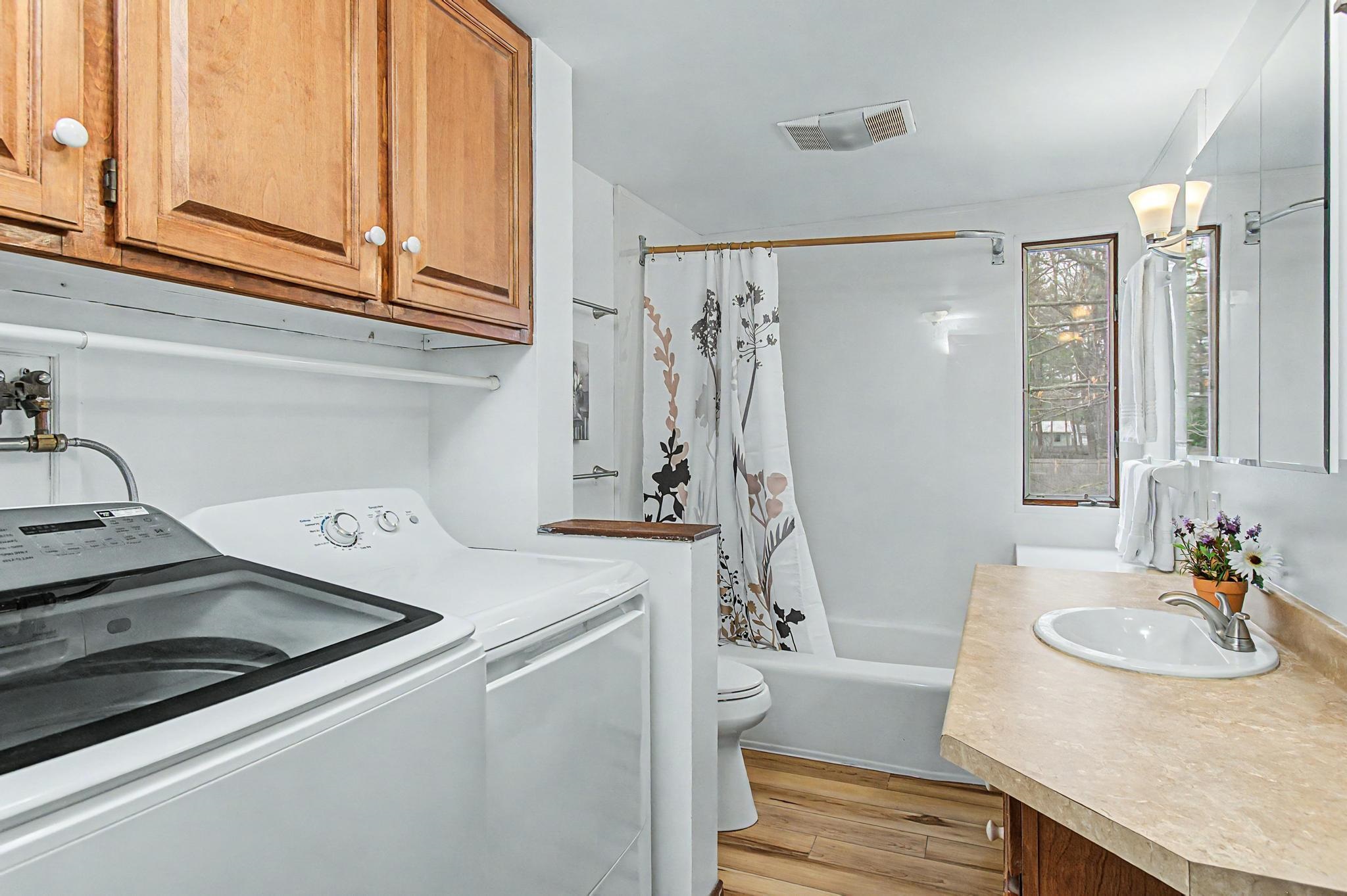 6 Clover Street South Burlington, VT 05403 - Photo 23 of 47