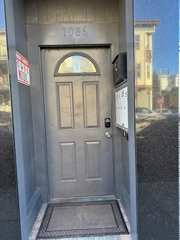 $1,950 | 1086 Dorchester Avenue, Unit 3F, Boston, MA 02125