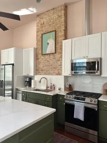 $1,800 | 2425 Royal Street, New Orleans, LA 70117