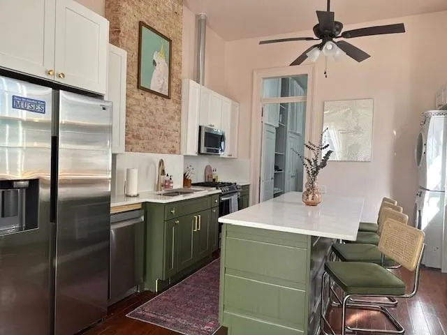 $1,800 | 2425 Royal Street, New Orleans, LA 70117