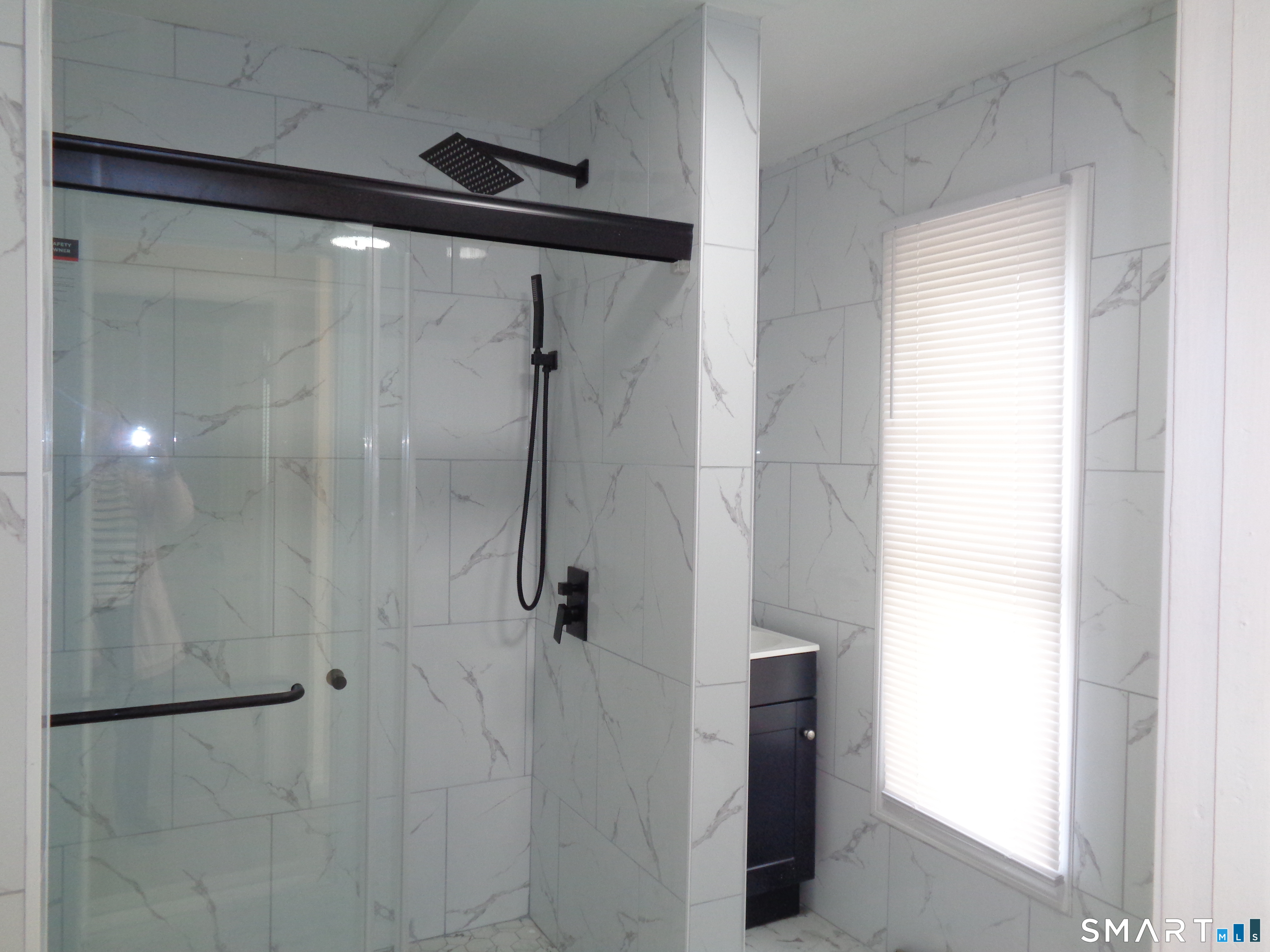 92 Smith Street Derby, CT 06418 - Photo 4 of 27 New Shower & Fixtures