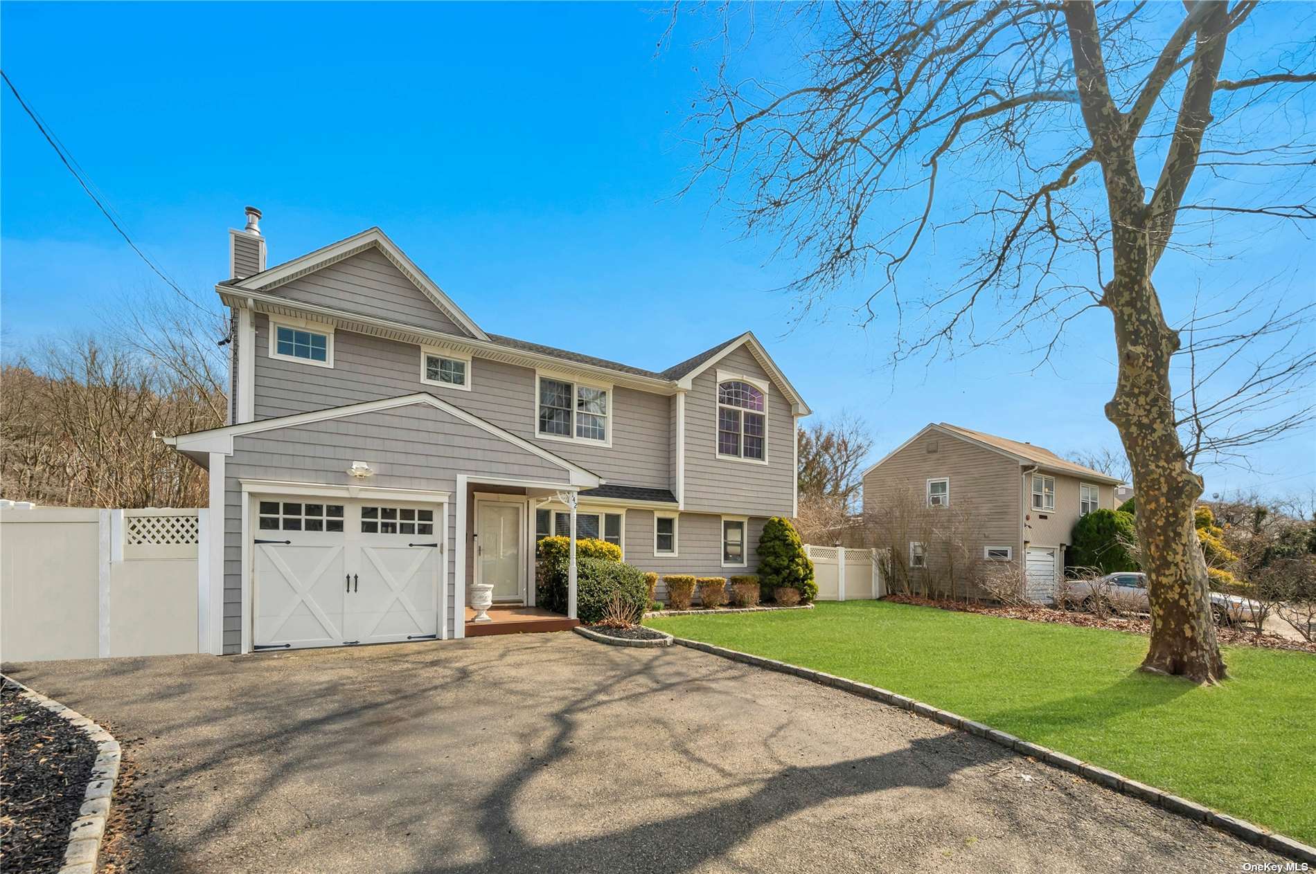 142 Reynolds Road West Islip, NY 11795 - Photo 1 of 1 Gallery Image 1