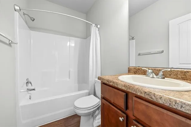 $345,000 | 31750 West 171st Street, Gardner, KS 66030