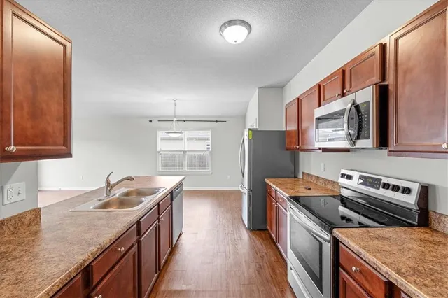 $345,000 | 31750 West 171st Street, Gardner, KS 66030