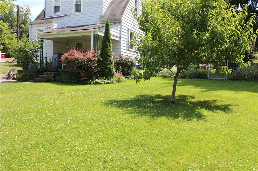 1815 Devonshire Road Coraopolis, PA 15108 - Photo 23 of 25 Gallery Image 23