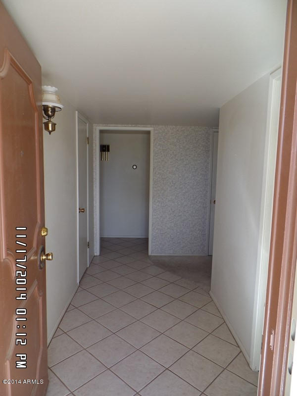 10830 West Hatcher Road Sun City, AZ 85351 - Photo 13 of 47 083