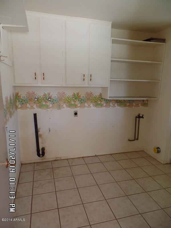 10830 West Hatcher Road Sun City, AZ 85351 - Photo 20 of 47 090