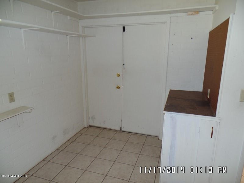 10830 West Hatcher Road Sun City, AZ 85351 - Photo 22 of 47 093