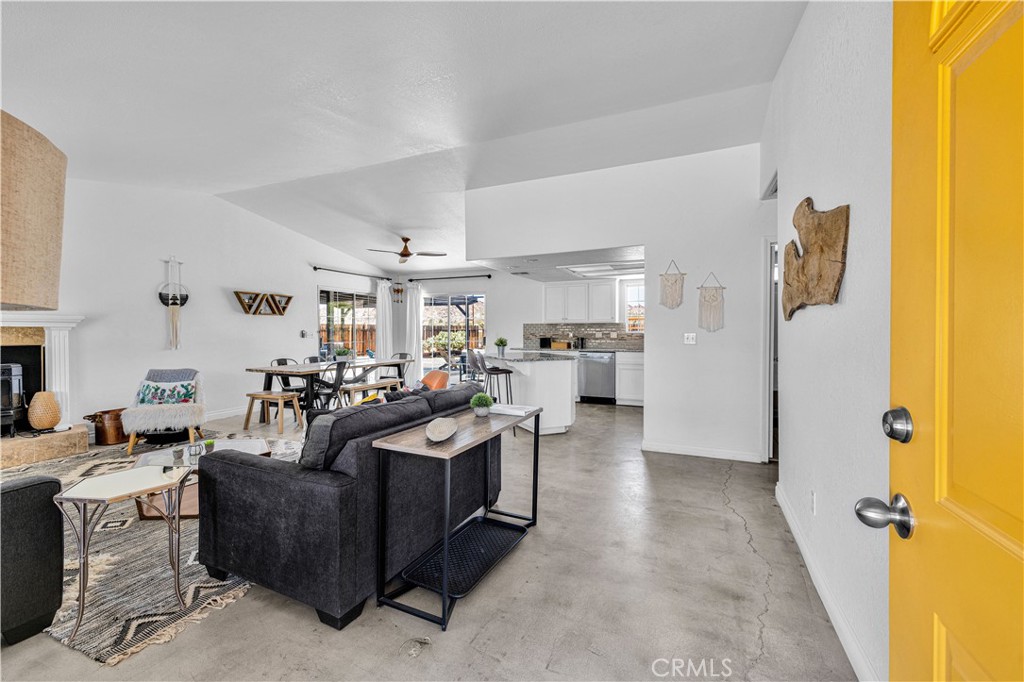 63372 Quail Springs Road Joshua Tree, CA 92252 - Photo 5 of 54
