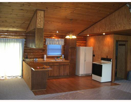 4655 Queen Road Plymouth, IN 46563 - Photo 3 of 8