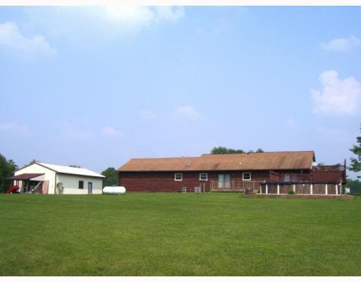 4655 Queen Road Plymouth, IN 46563 - Photo 7 of 8