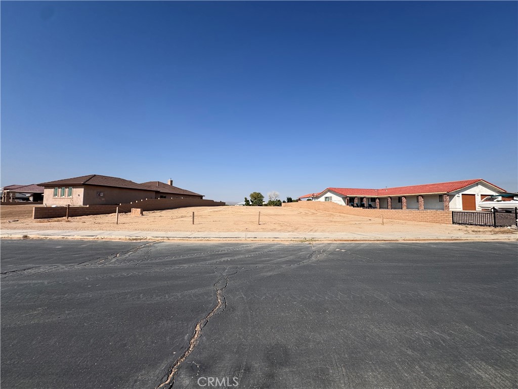 11315 Mountain View Road Yermo, CA 92398 - Photo 2 of 19