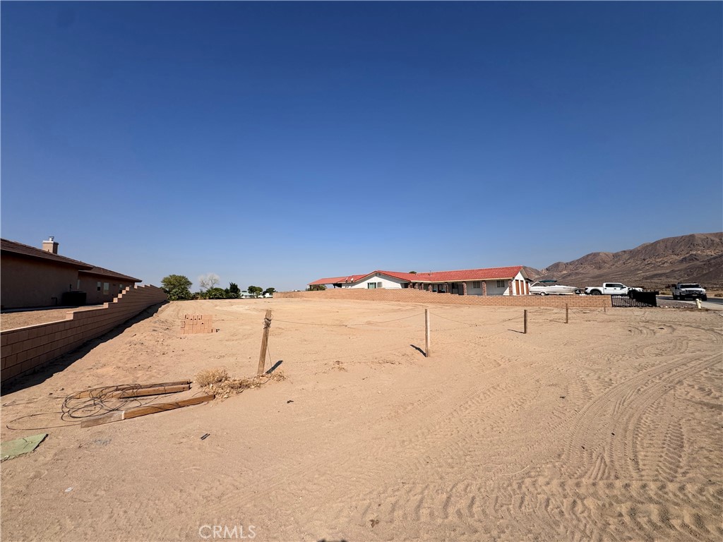 11315 Mountain View Road Yermo, CA 92398 - Photo 4 of 19