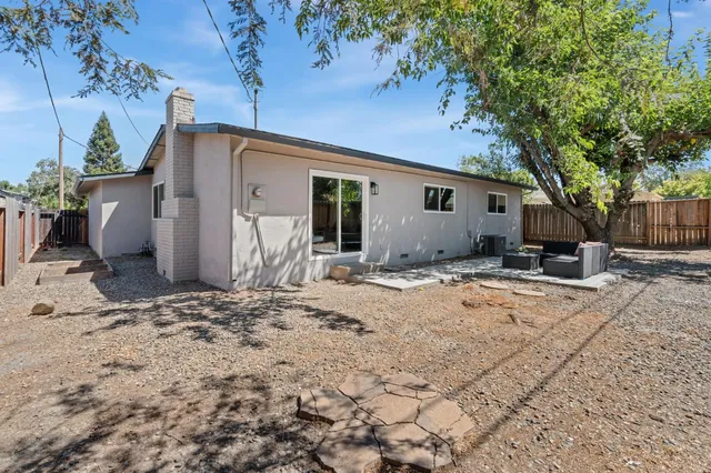 $449,999 | 1902 Wildwood Way, Roseville, CA 95661