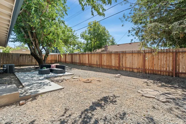 $449,999 | 1902 Wildwood Way, Roseville, CA 95661