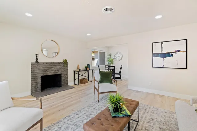 $449,999 | 1902 Wildwood Way, Roseville, CA 95661