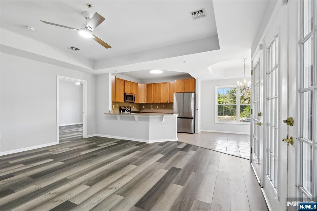 9104 Ravenscroft Road Clifton, NJ 07013 - Photo 11 of 50