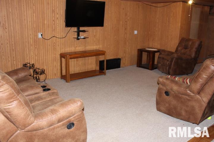 24501 North Beaver Pass Road Smithfield, IL 61477 - Photo 42 of 50