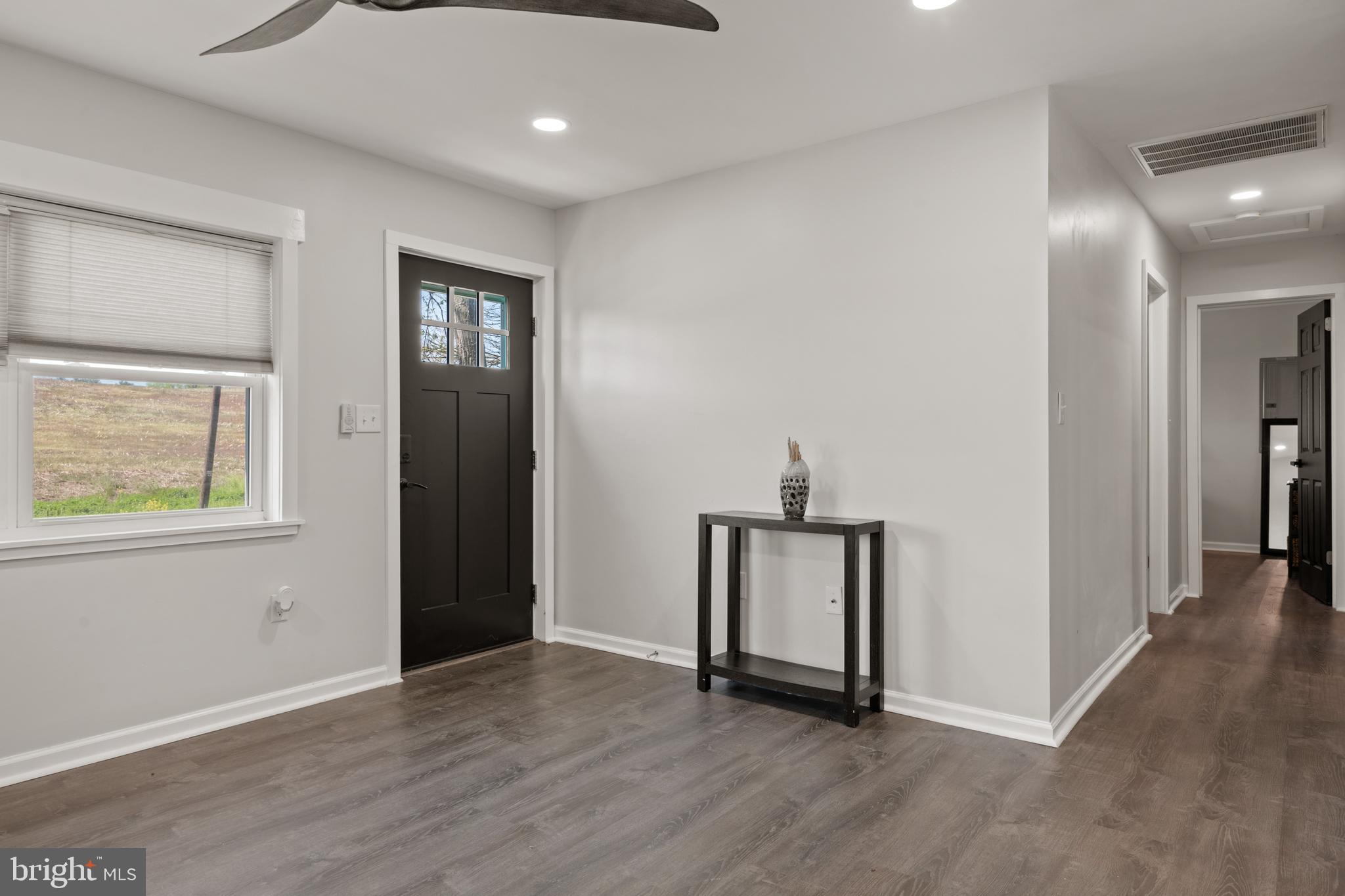 107 Hoover Road Lancaster, PA 17603 - Photo 5 of 50 Gallery Image 5