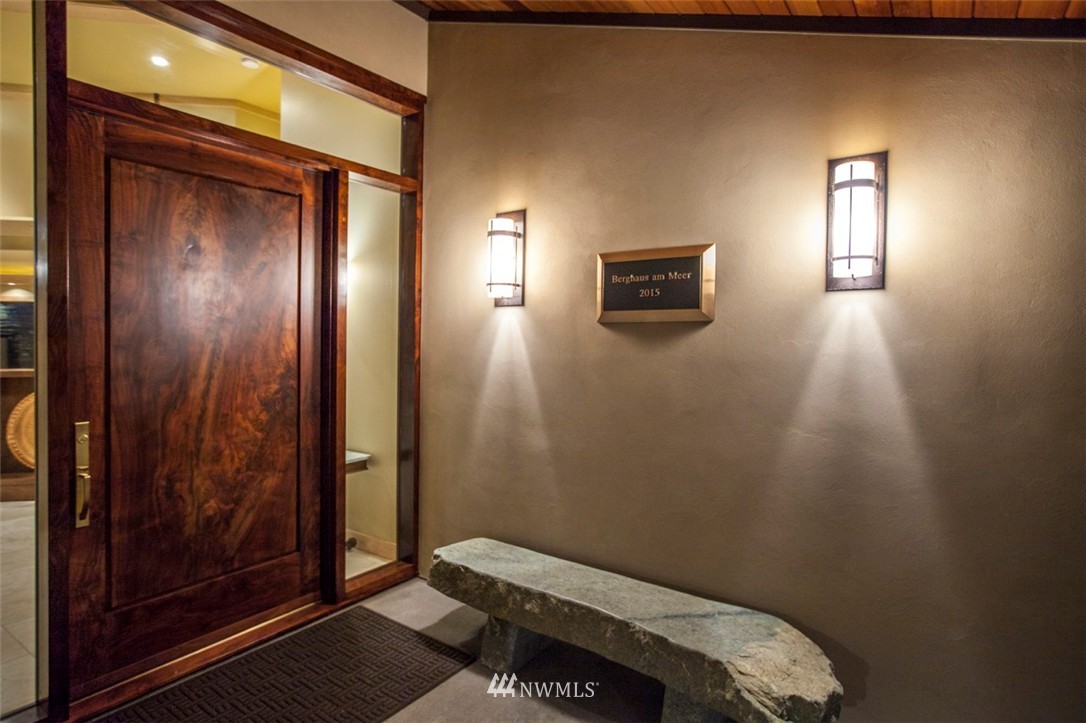 13326 Chuckanut Mountain Drive Bow, WA 98232 - Photo 4 of 25