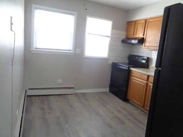 $1,450 | 1340 North Main Street, Unit C19, Wheaton, IL 60187