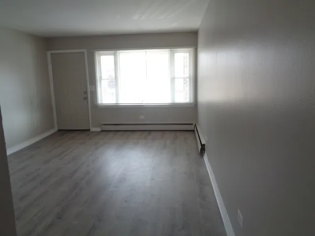 $1,450 | 1340 North Main Street, Unit C19, Wheaton, IL 60187