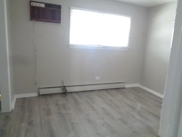 $1,450 | 1340 North Main Street, Unit C19, Wheaton, IL 60187