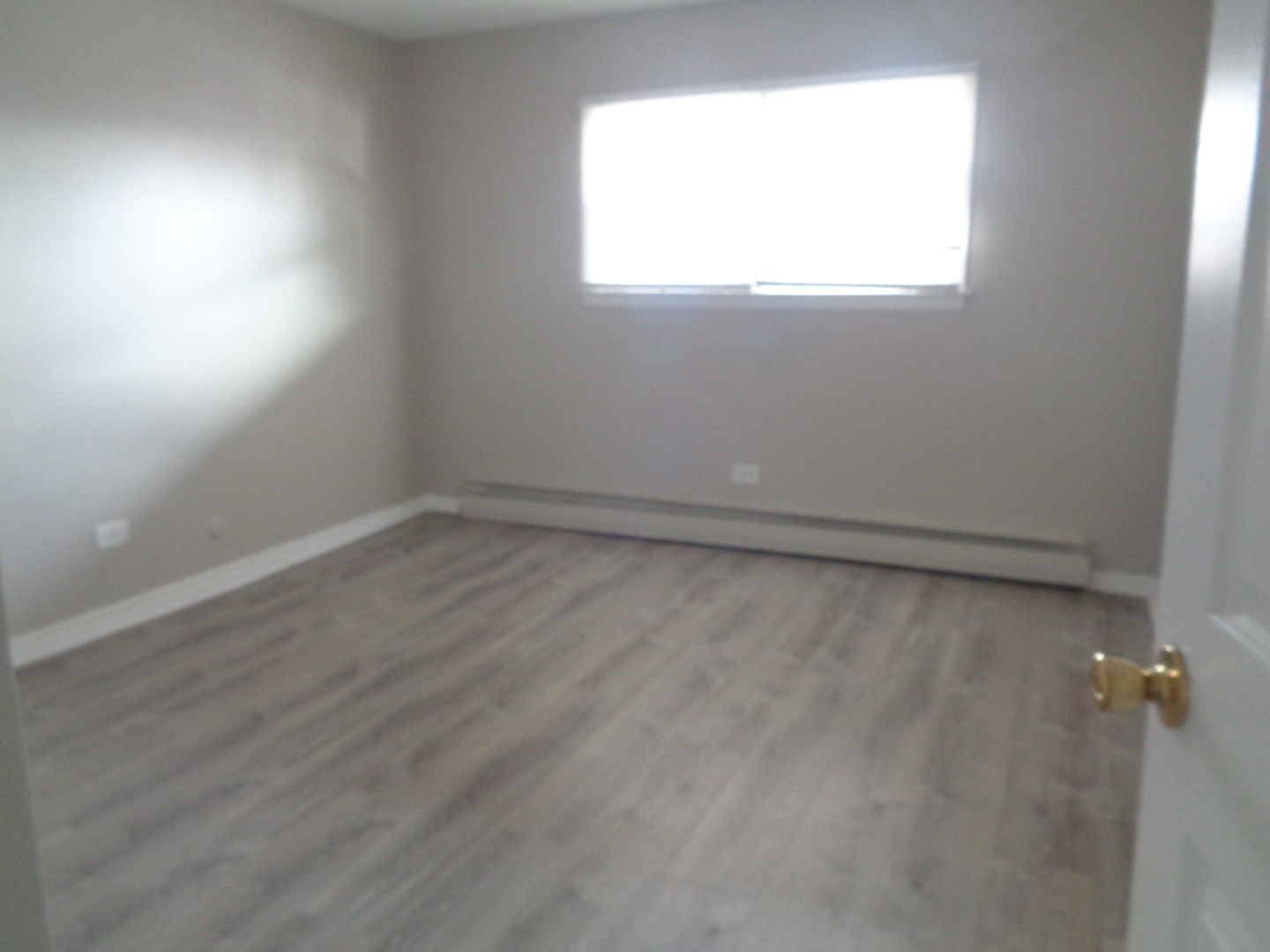 1340 North Main Street, Unit C19 Wheaton, IL 60187 - Photo 8 of 9