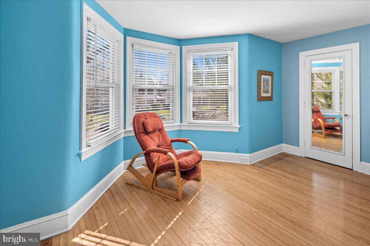 100 Jefferson Road Princeton, NJ 08540 - Photo 31 of 41 Alcove sitting area- Bedroom #3.