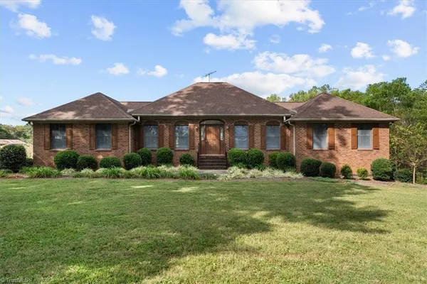 $1,195,000 | 6464 Bonlee Road, Bear Creek, NC 27207