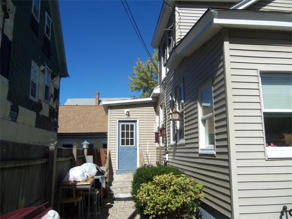 17 Rockingham Street Lowell, MA 01852 - Photo 3 of 12 Gallery Image 3