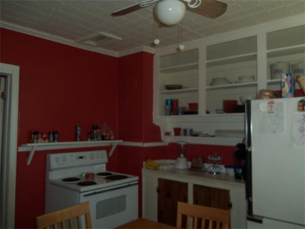 17 Rockingham Street Lowell, MA 01852 - Photo 4 of 12 Gallery Image 4