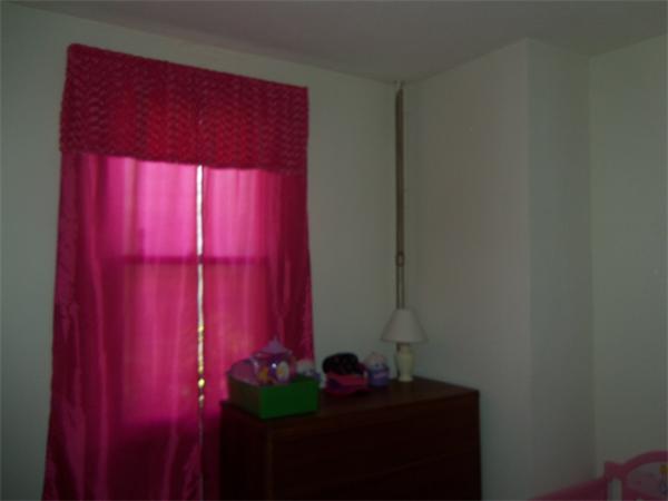 17 Rockingham Street Lowell, MA 01852 - Photo 7 of 12 Gallery Image 7