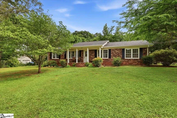 $325,000 | 449 Liberty Highway, Liberty, SC 29657