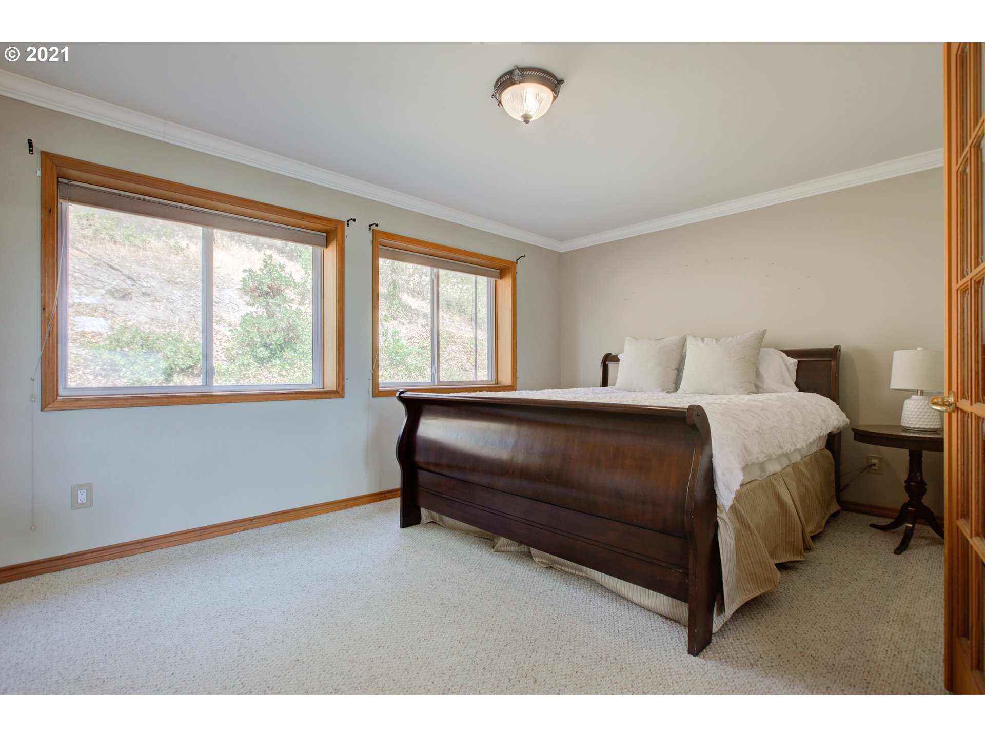 3077 Dry Hollow Road The Dalles, OR 97058 - Photo 12 of 32 Gallery Image 12